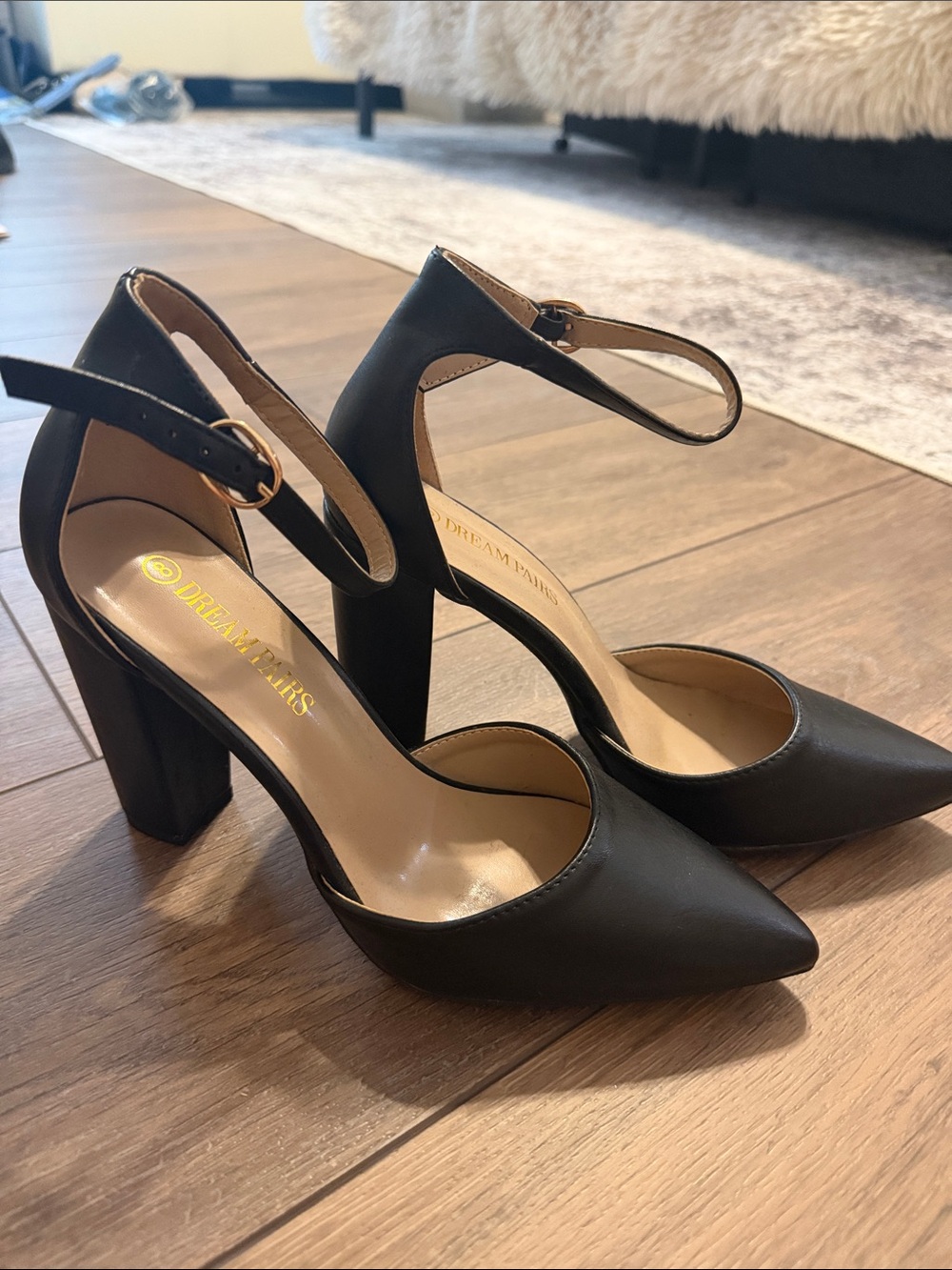 Dream Pairs Black Pointed Ankle-Strap Block Heels